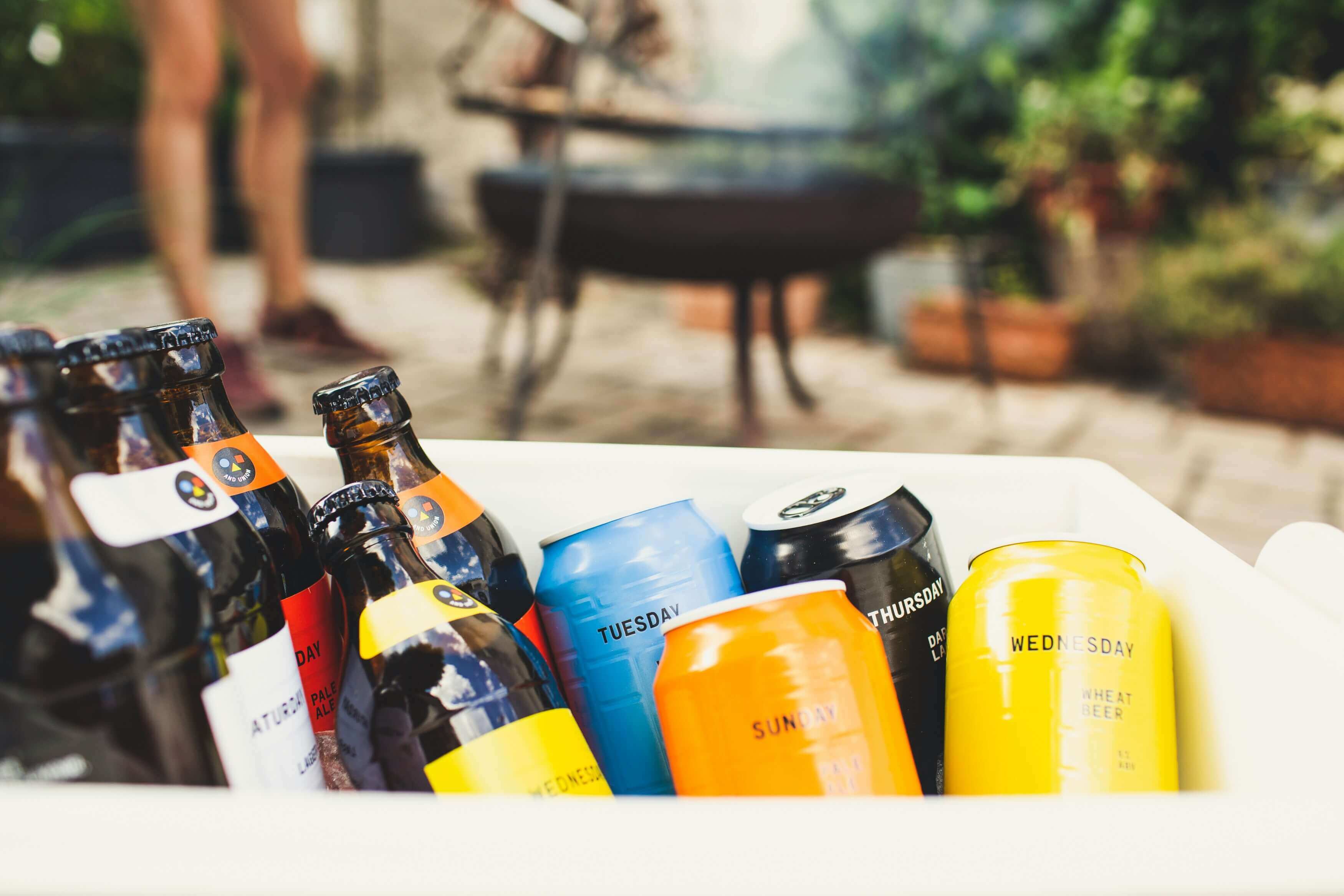 Energy Drink vs. Alcohol Comparison (Photo by Markus Spiske/Unsplash)